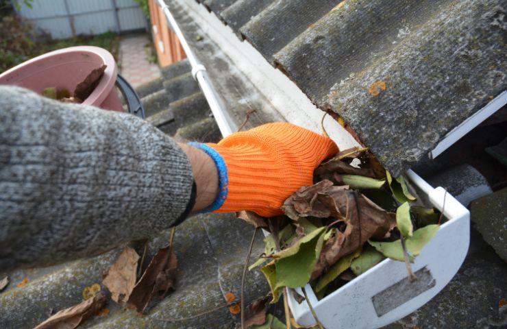 Residential Gutter Cleaning